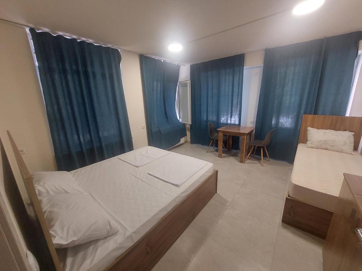 The Best Hotel-Hostel Yerevan Ngoại thất bức ảnh