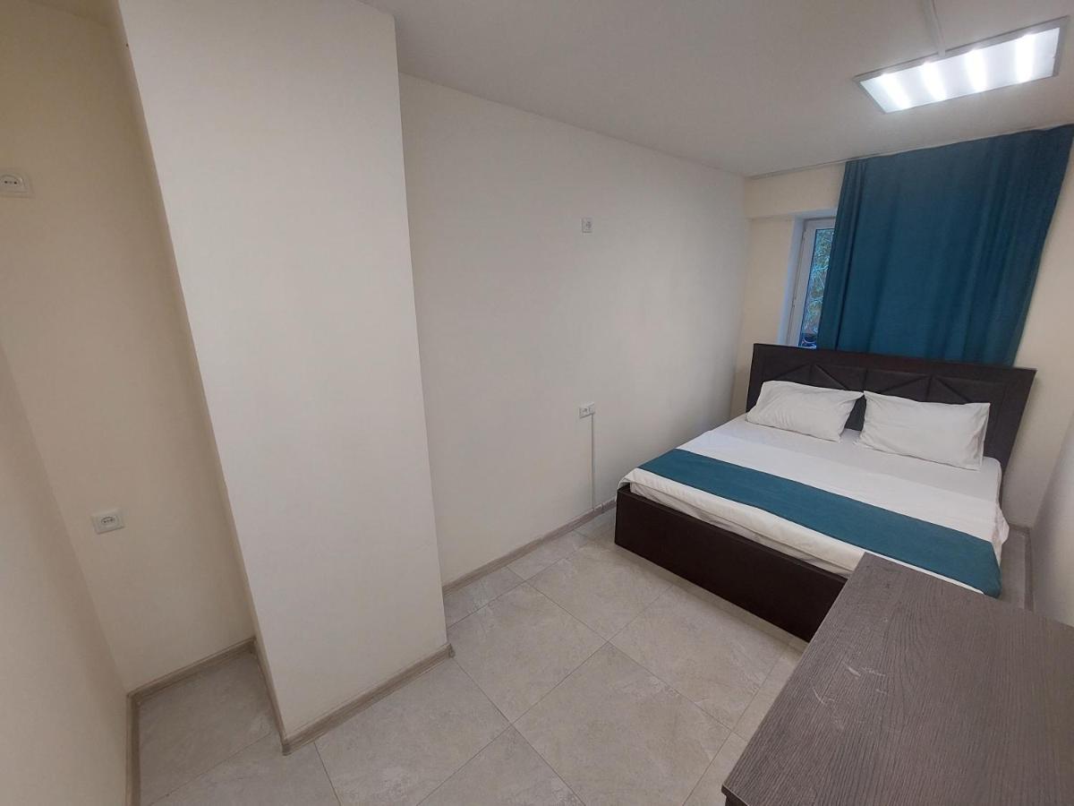 The Best Hotel-Hostel Yerevan Ngoại thất bức ảnh